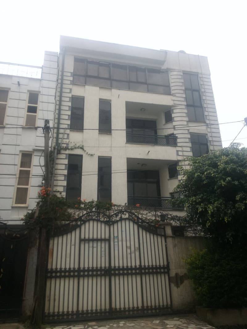 1-Bedroom House in Lafto